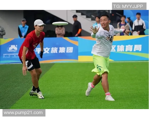 北京飞盘队的战术变革与团队协作新趋势解析 北京飞盘队的战术变革与团队协作新趋势解析