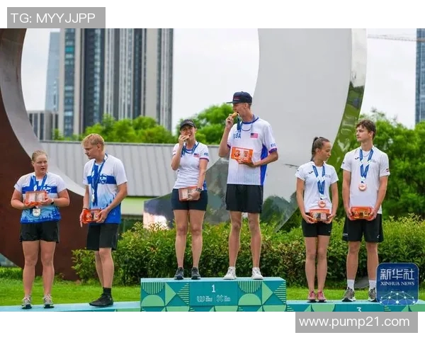 成都飞盘队配合变革引发热议探索团队协作的新模式与未来发展 成都飞盘队配合变革引发热议探索团队协作的新模式与未来发展