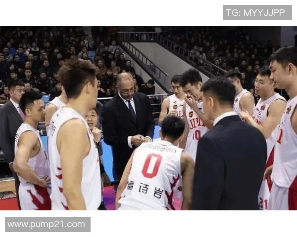 深圳篮球队与南京篮球队的赛后复盘分析及比赛节奏探讨 深圳篮球队与南京篮球队的赛后复盘分析及比赛节奏探讨