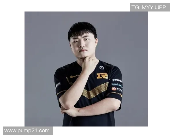 RNG战队的蜕变与重生:DOTA2赛场上的奋斗与荣耀之路 RNG战队的蜕变与重生:DOTA2赛场上的奋斗与荣耀之路